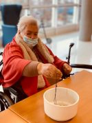 La Residencia Txurdinagabarri celebra San Blas